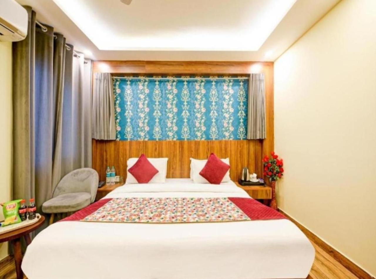 Hotel Vijaydeep Palace Near Delhi Airport New Delhi Exteriör bild