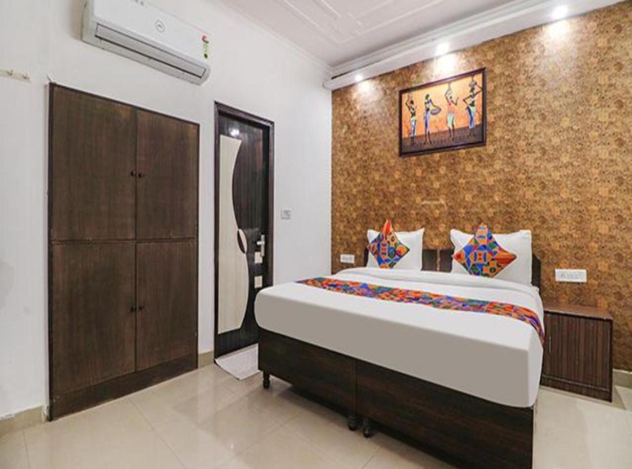 Hotel Vijaydeep Palace Near Delhi Airport New Delhi Exteriör bild