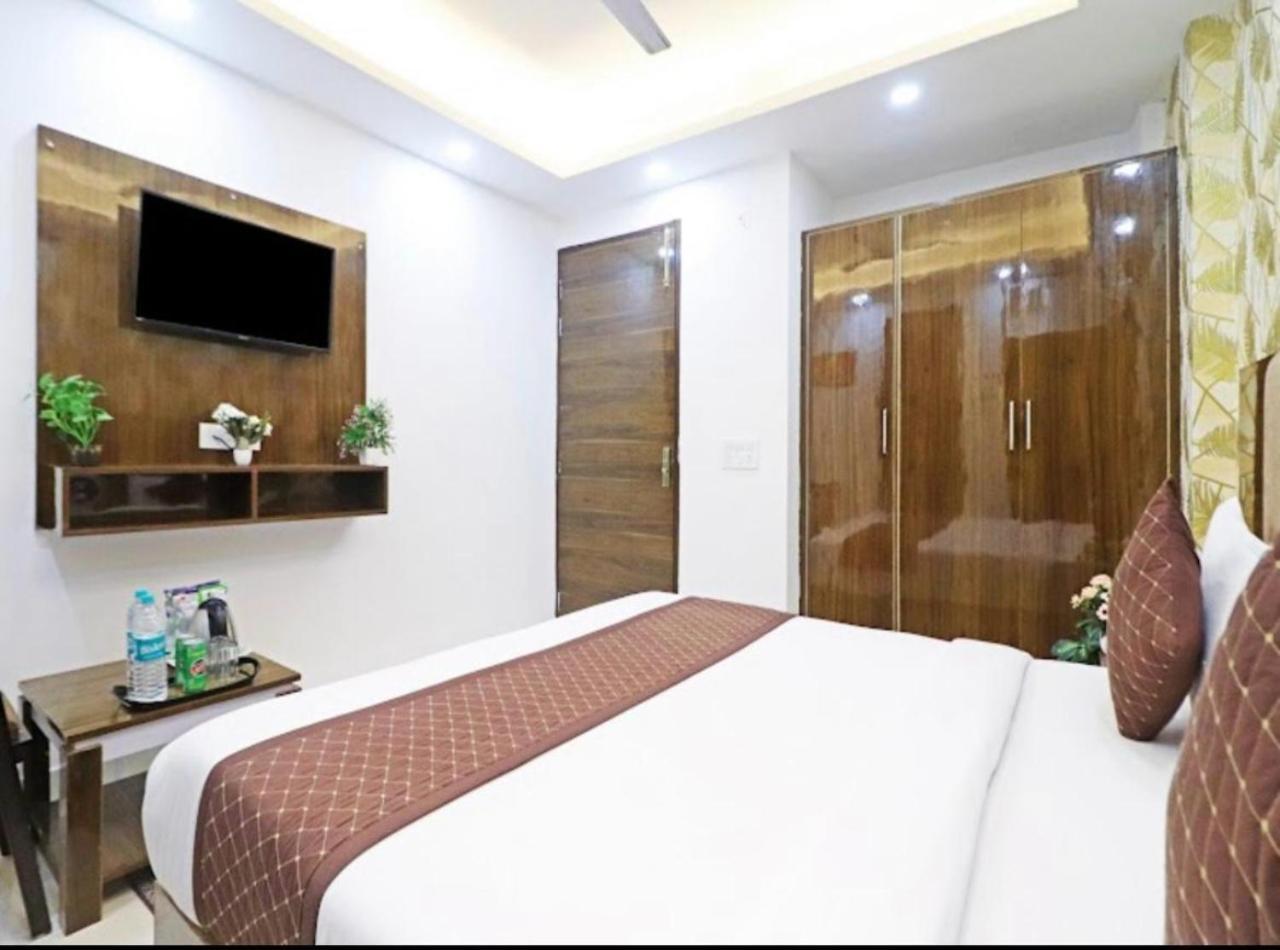 Hotel Vijaydeep Palace Near Delhi Airport New Delhi Exteriör bild