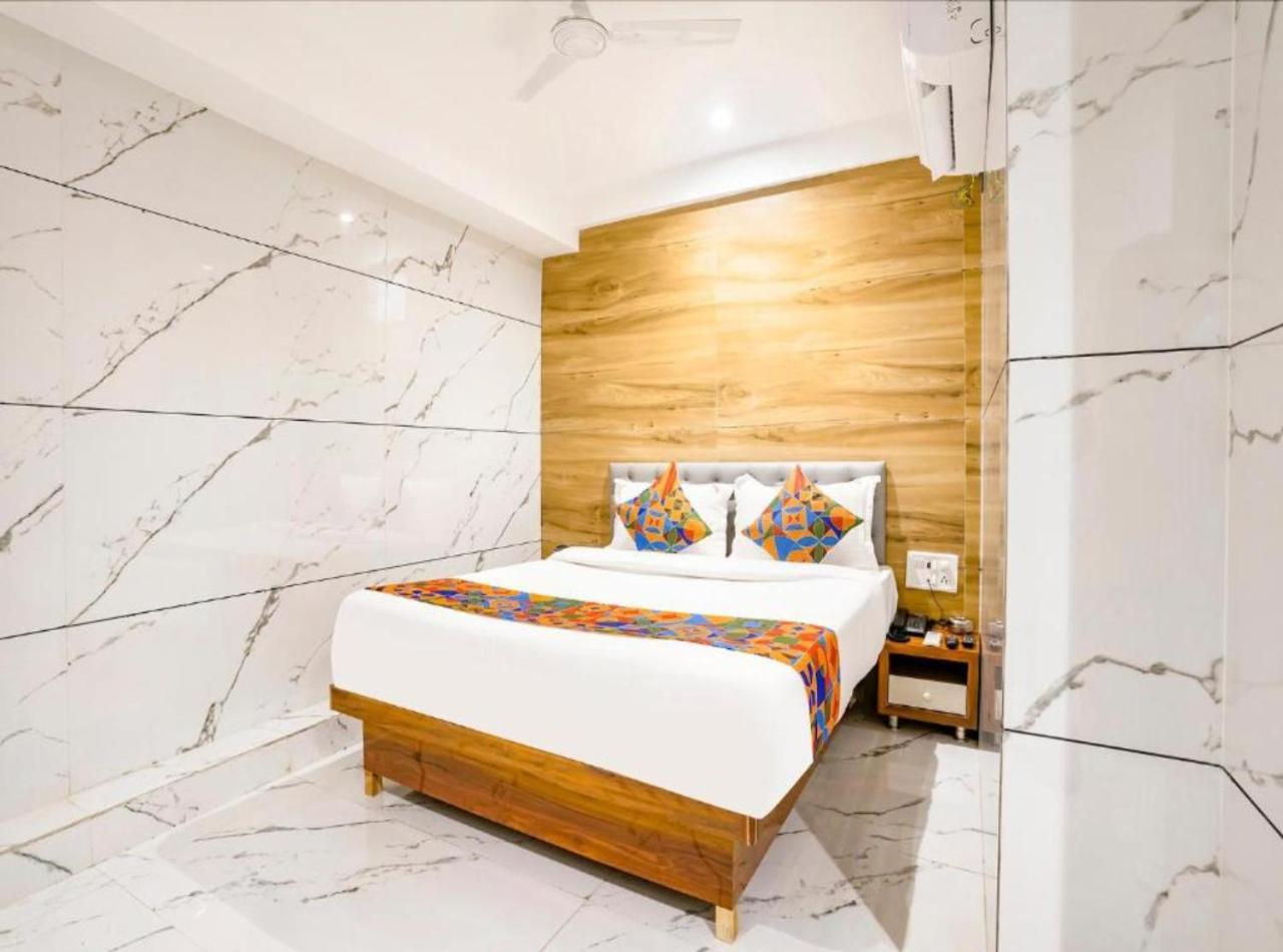 Hotel Vijaydeep Palace Near Delhi Airport New Delhi Exteriör bild