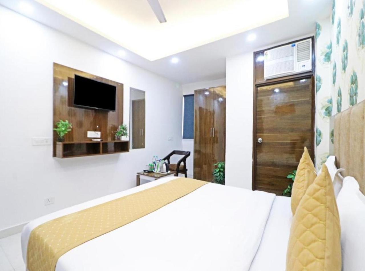 Hotel Vijaydeep Palace Near Delhi Airport New Delhi Exteriör bild