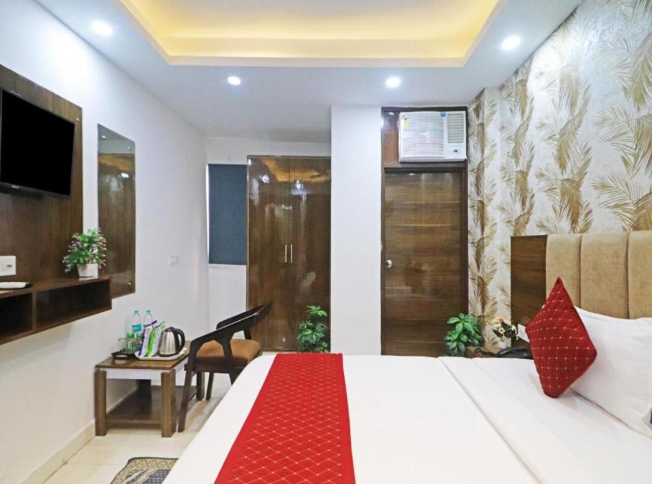 Hotel Vijaydeep Palace Near Delhi Airport New Delhi Exteriör bild
