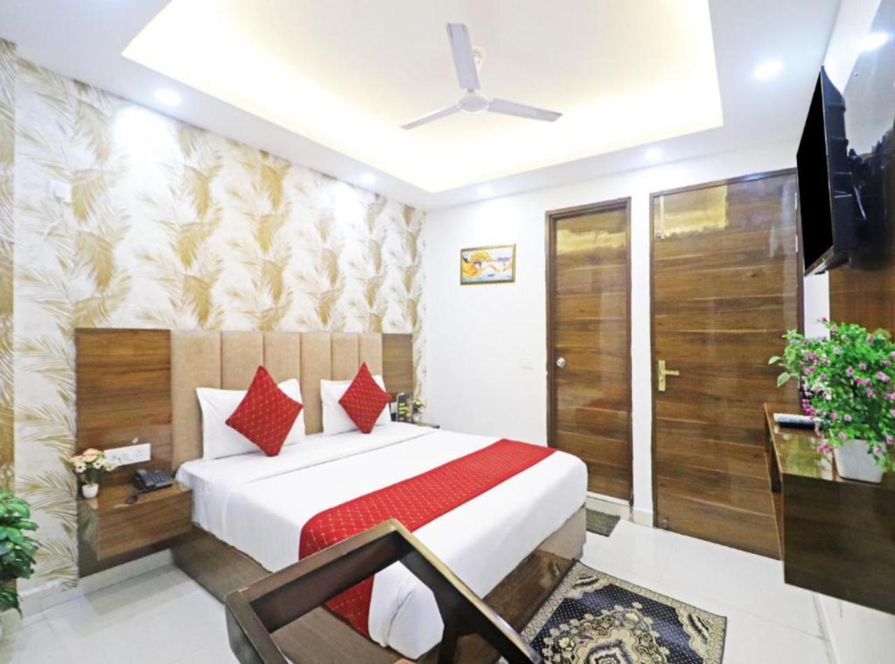 Hotel Vijaydeep Palace Near Delhi Airport New Delhi Exteriör bild